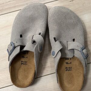 Birkenstock Suede Mules in Light Gray with Gray Buckles